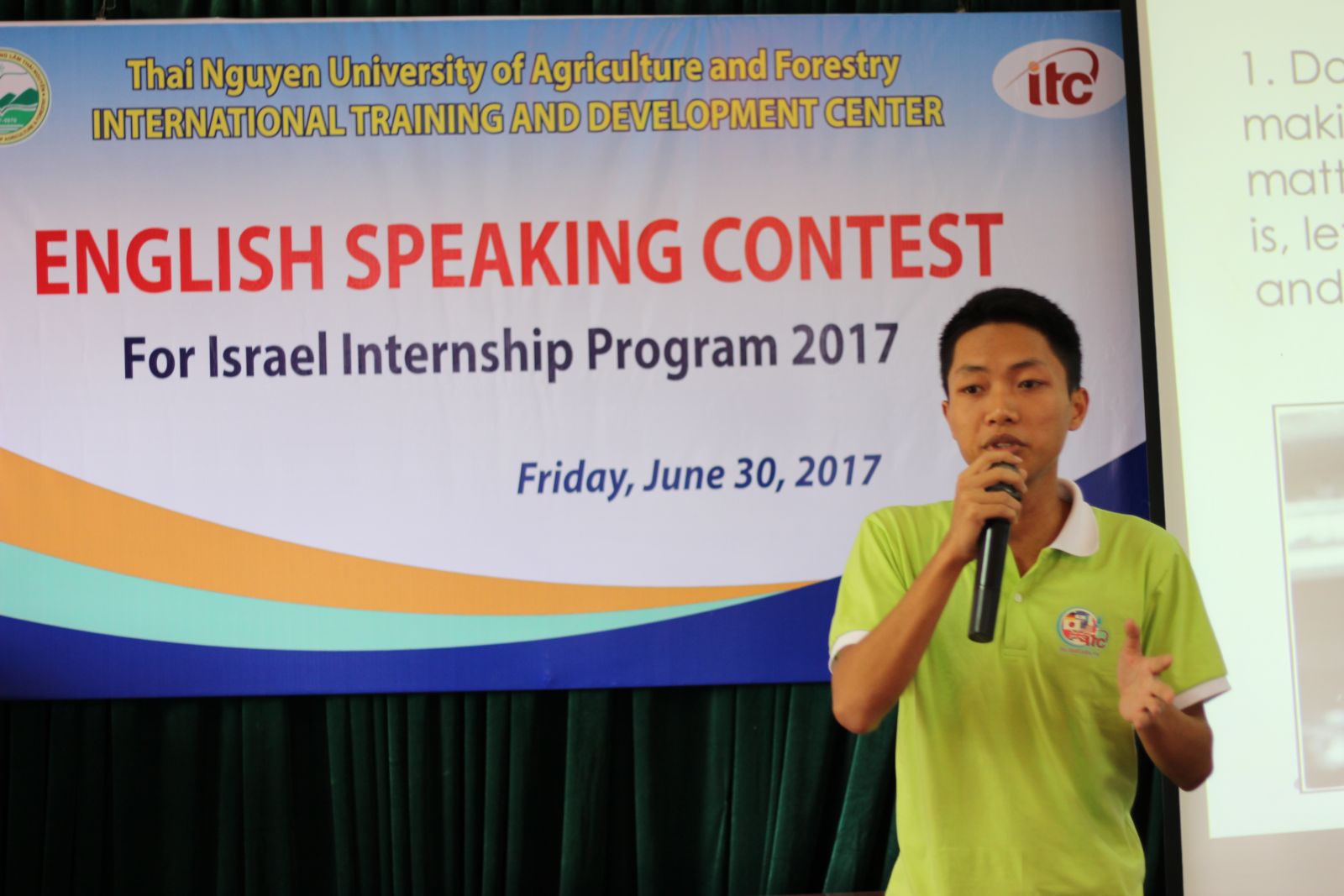 Cuộc thi thuyết trình tiếng Anh lần thứ nhất của Chương trình thực tập nghề Israel 2017